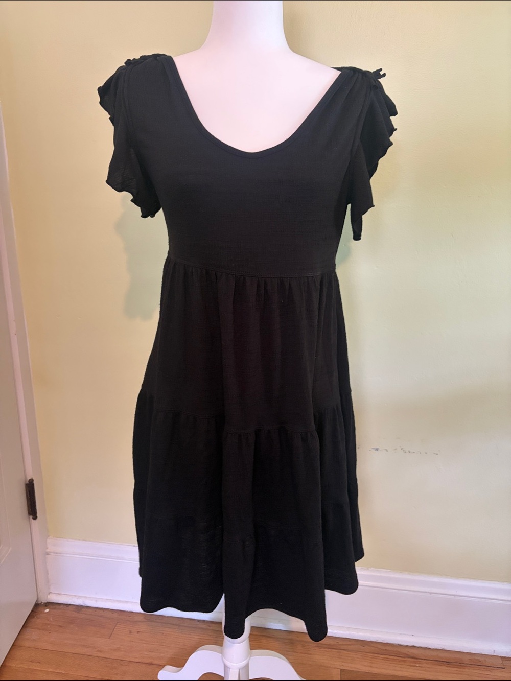 Max Studio Black Tiered Midi Dress with Flutter Sleeves